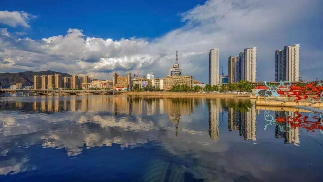 张家口，梦想起航之地，翅膀翱翔的天空